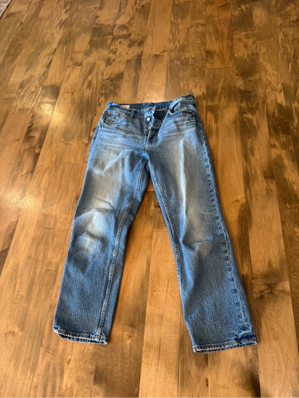Cheeky Straight-Leg Jeans